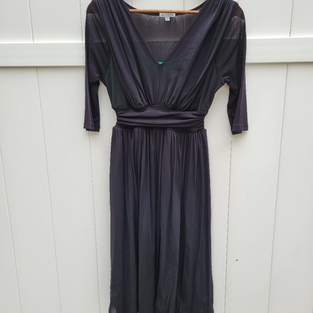 Little black & green dress